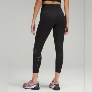 Lululemon Base Pace High-Rise Reflective Tight 25" Color Black Size 4 W5EMYS
